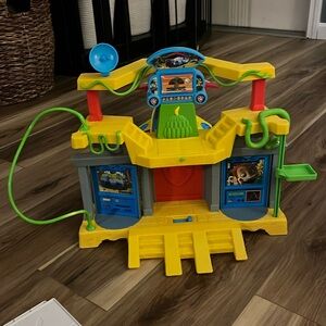 Paw Patrol Jungle Rescue Monkey Temple